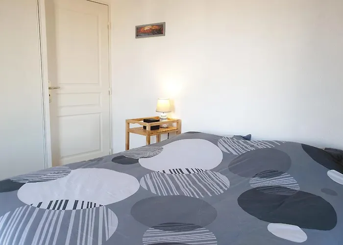 Le Castel D'orne - Piscine Et Terrasse Daire Caen